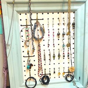 Jewelry board